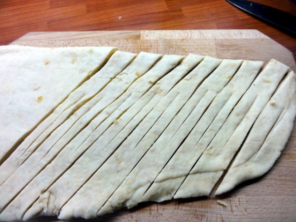 Корявки-хлебные палочки с сыром