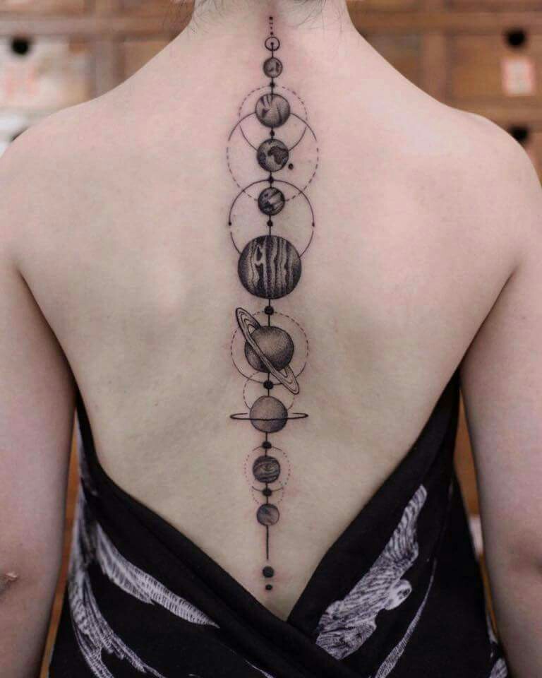 Редкие но очень красивые татуировки для девушек