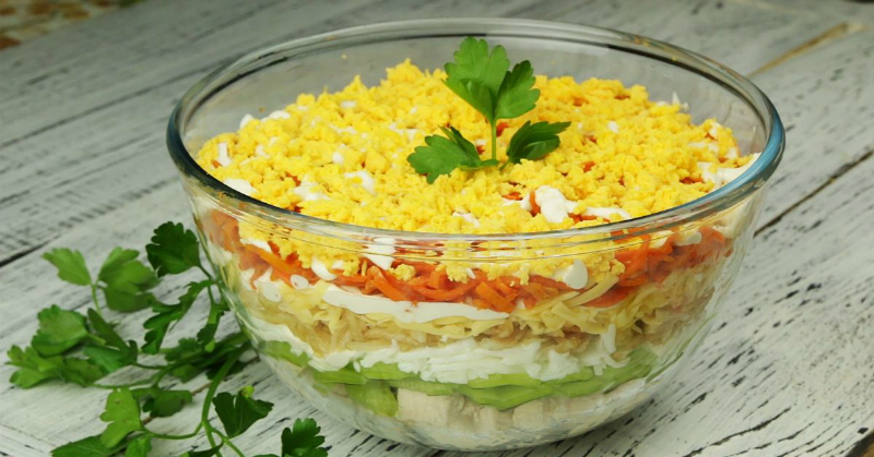 10 вкусных и простых салатов на Новый год