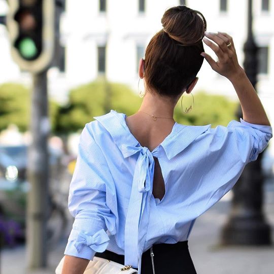 15 эффектных блузок, которые сделают образ ярче