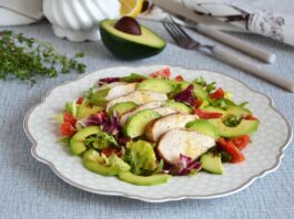 salat-na-novyj-god-s-avokado-3-neobychnyx-recepta